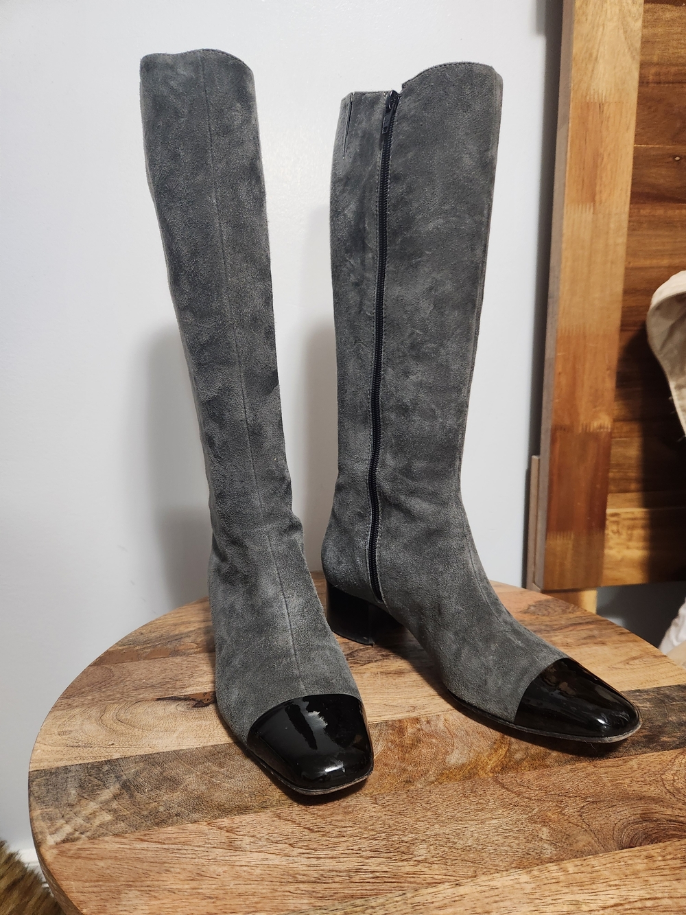 CAMARO Grey Suede Tall Knee High Boots Patent Toe Italian Size 37( Us 6,5-7)